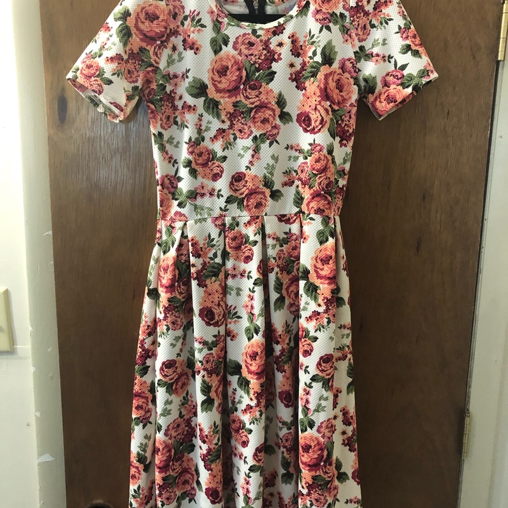 Lularoe dress
